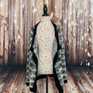 Lou & Grey woman’s cozy sweater